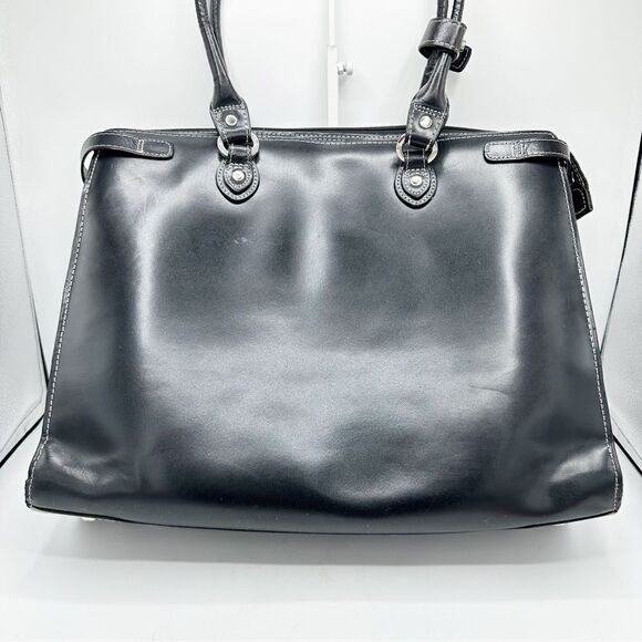 McKlein USA Winnetka Black Leather 15” Laptop‎ Briefcase Double Shoulder Strap - Picture 3 of 16